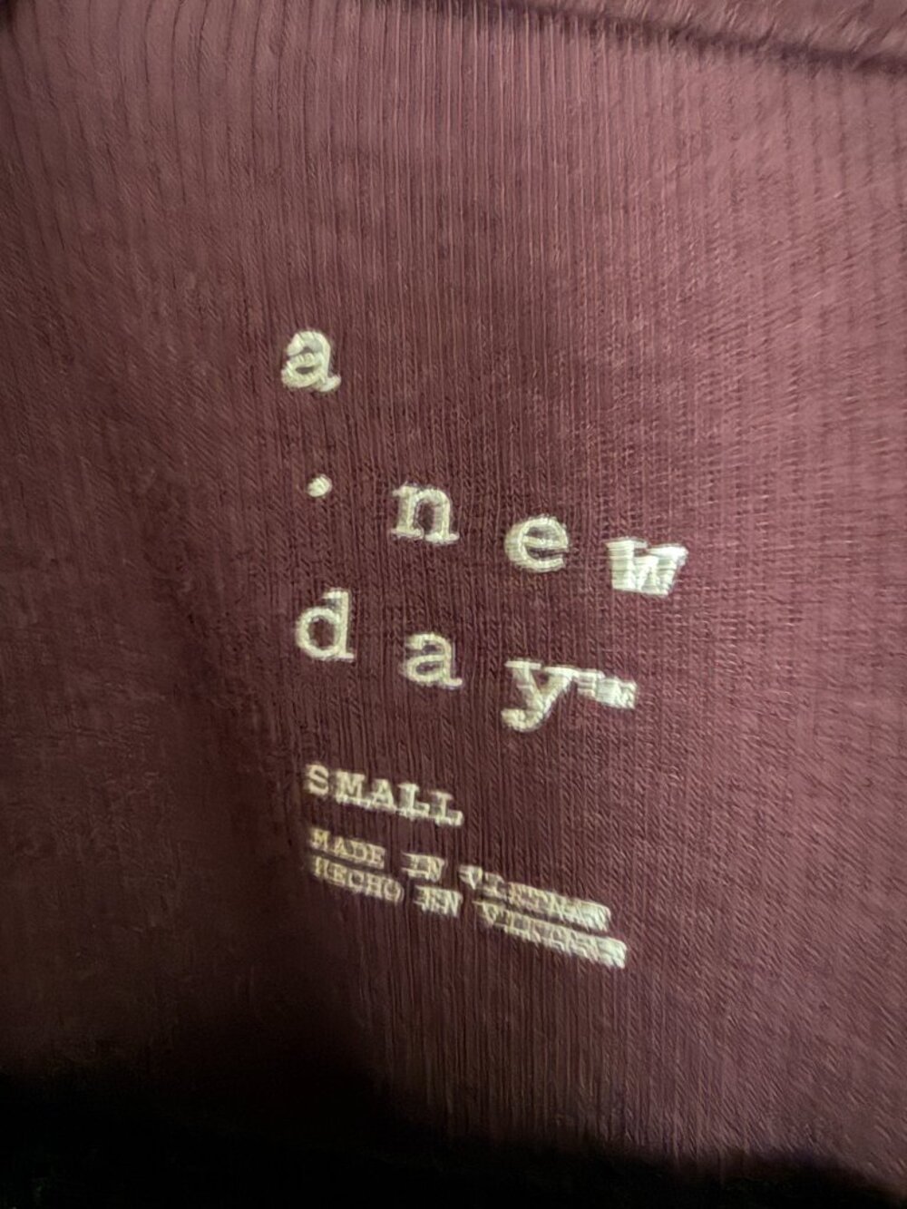 Universal Thread Shirt Bundle - Picture 7 of 8